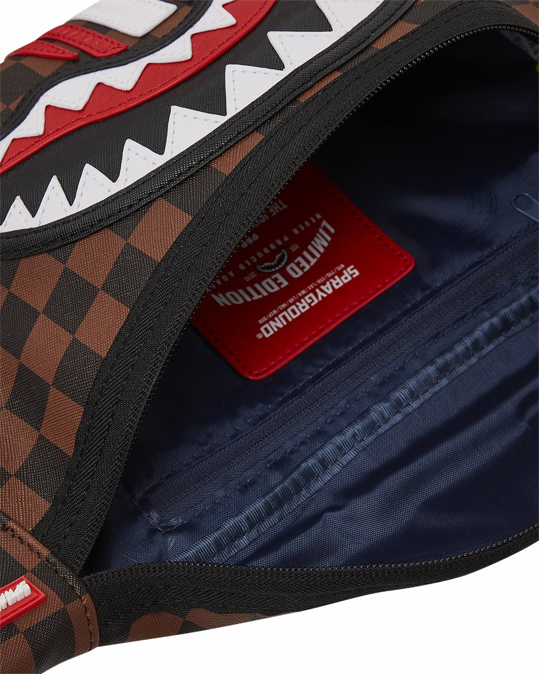SHARKS IN PARIS GT SAVVY CROSSBODY | Sprayground Limited Offer