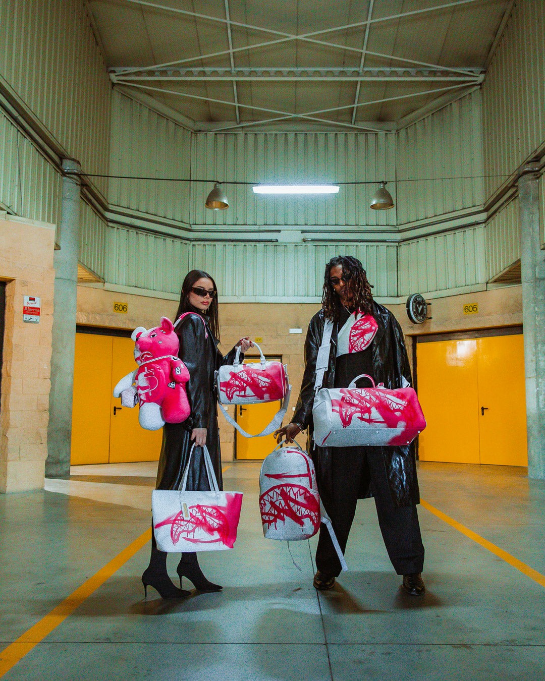 DESIGN STORM SAVVY CROSSBODY | Sprayground Outlets