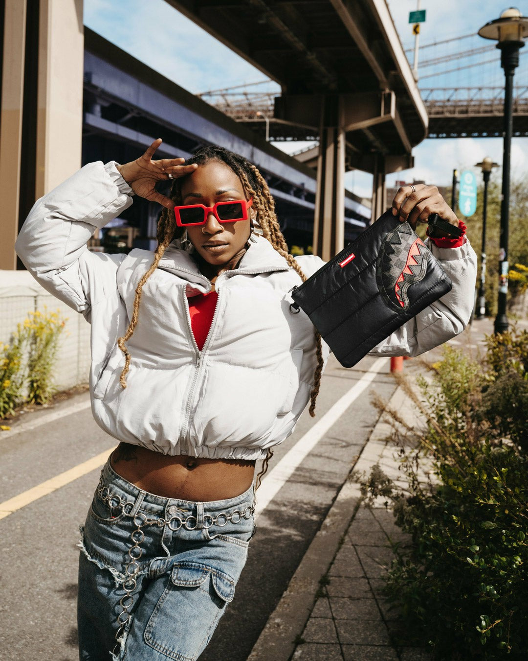 SNOWWSTORM PUFFER CROSSOVER CLUTCH | Sprayground Discounted