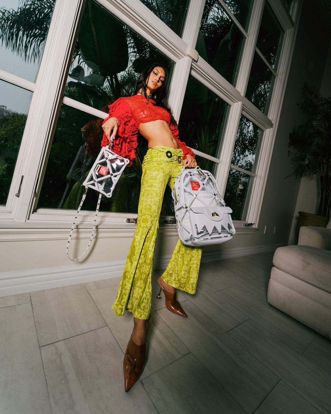 75001 PARIS CROSSOVER CLUTCH W/ SHOULDER STRAP | Sprayground Limited Offer
