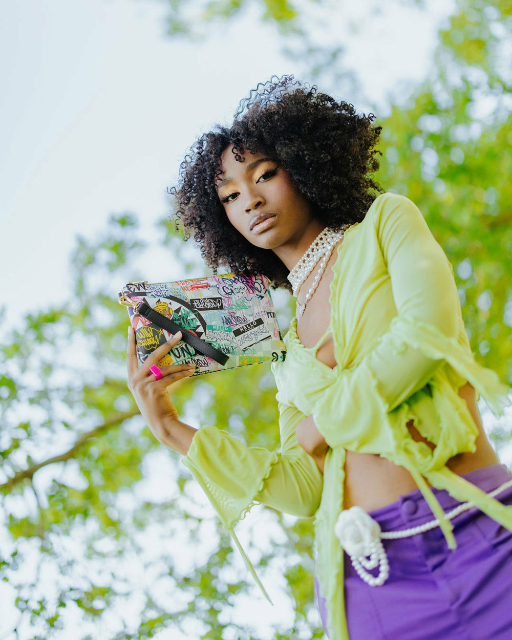 CREATE ANOTHER DAY CROSSOVER CLUTCH W/ SHOULDER STRAP | Sprayground Sale