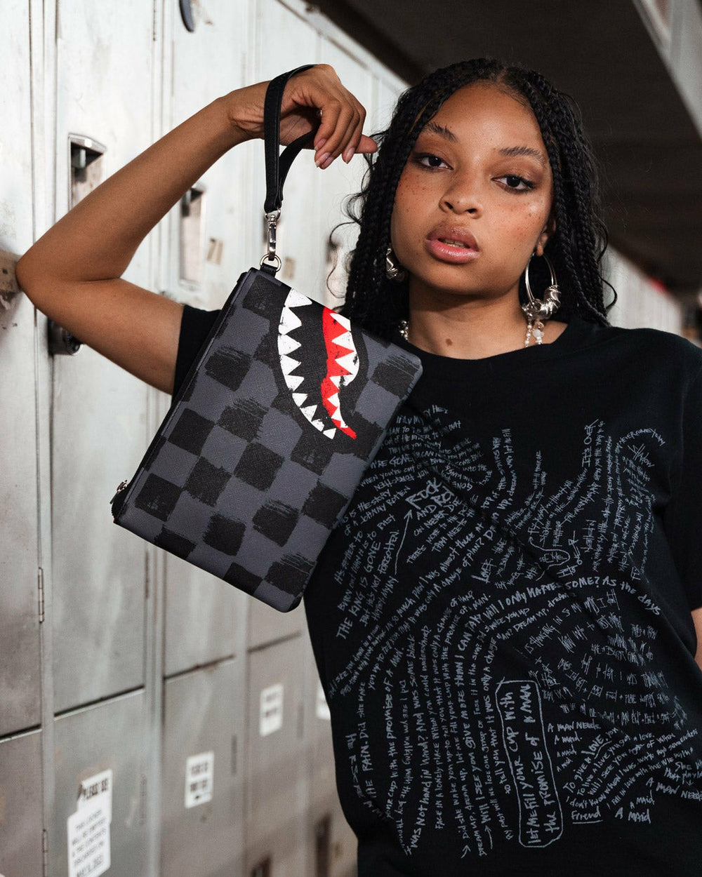 VANQUISH II CROSSOVER CLUTCH | Sprayground Value Deal