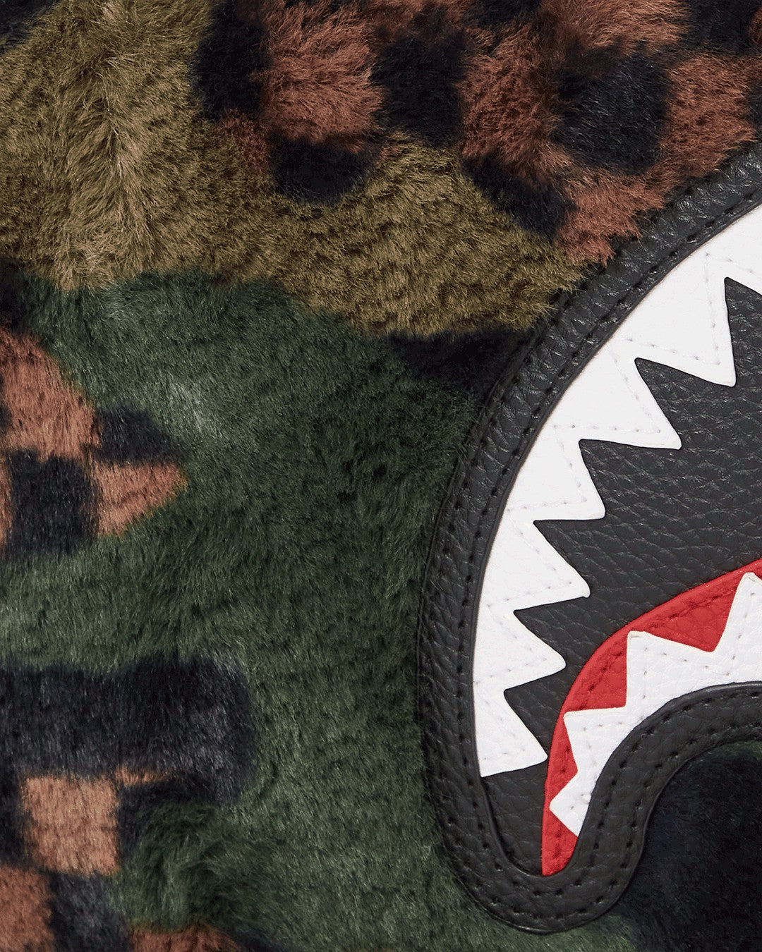 BIG SKY FUR SHARK CROSSOVER CLUTCH | Sprayground Hot Deal