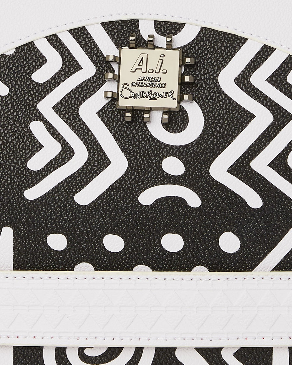 A.I.8 AFRICAN INTELLIGENCE - ORIGIN STORY CROSSOVER CLUTCH | Sprayground Savings
