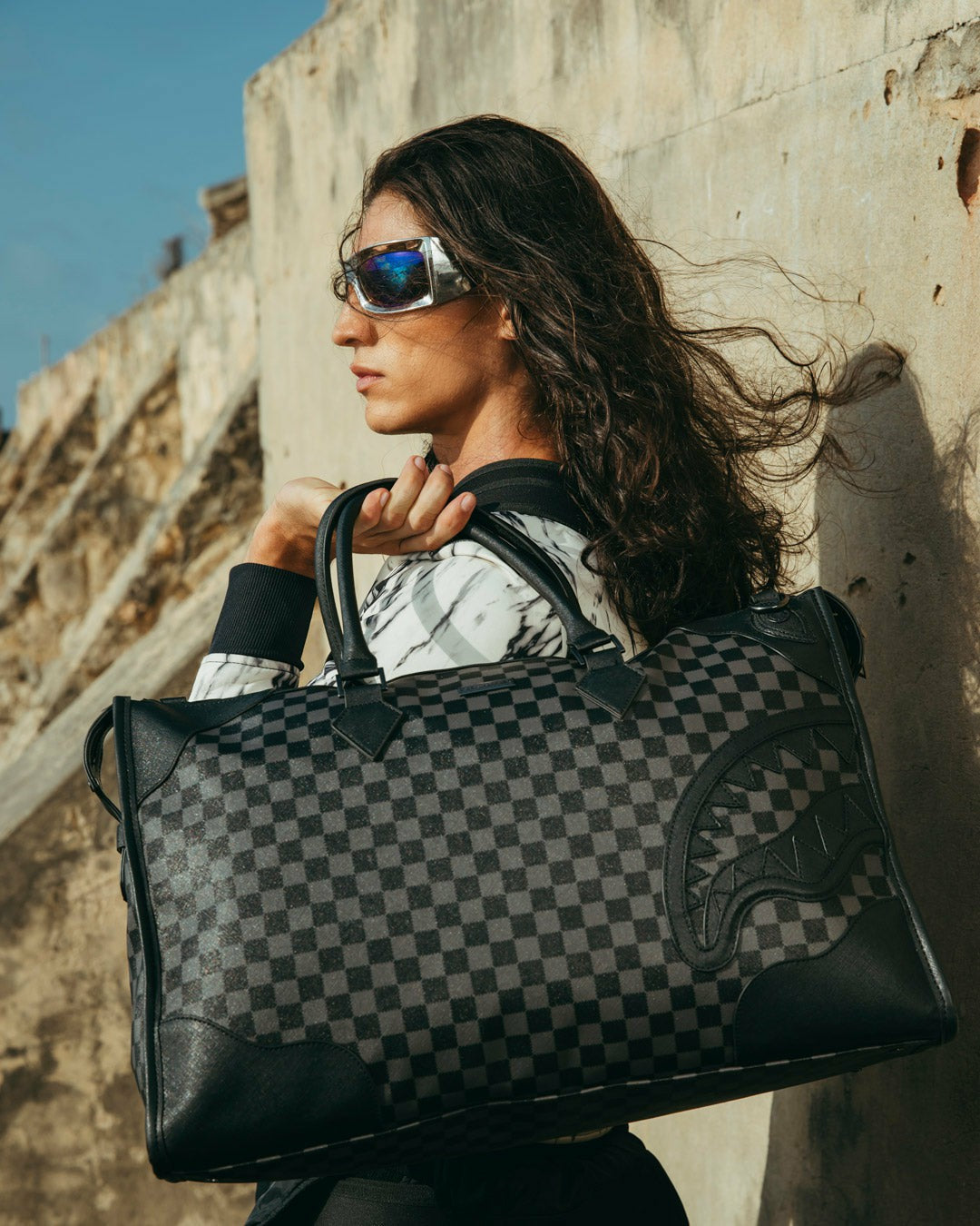 MIDNIGHT CHATEAU PYRAMID DUFFLE | Sprayground Bargain