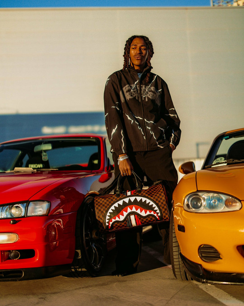SHARKS IN PARIS GT DUFFLE | Sprayground On Sale
