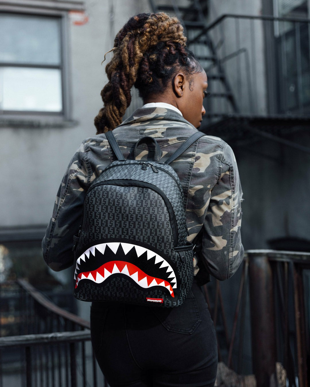 SPRAYGATTI REVV SAVAGE | Sprayground Special Offer