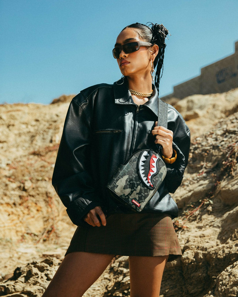 LASERS BLAZIN BACKPACK SLING | Sprayground Value Deal