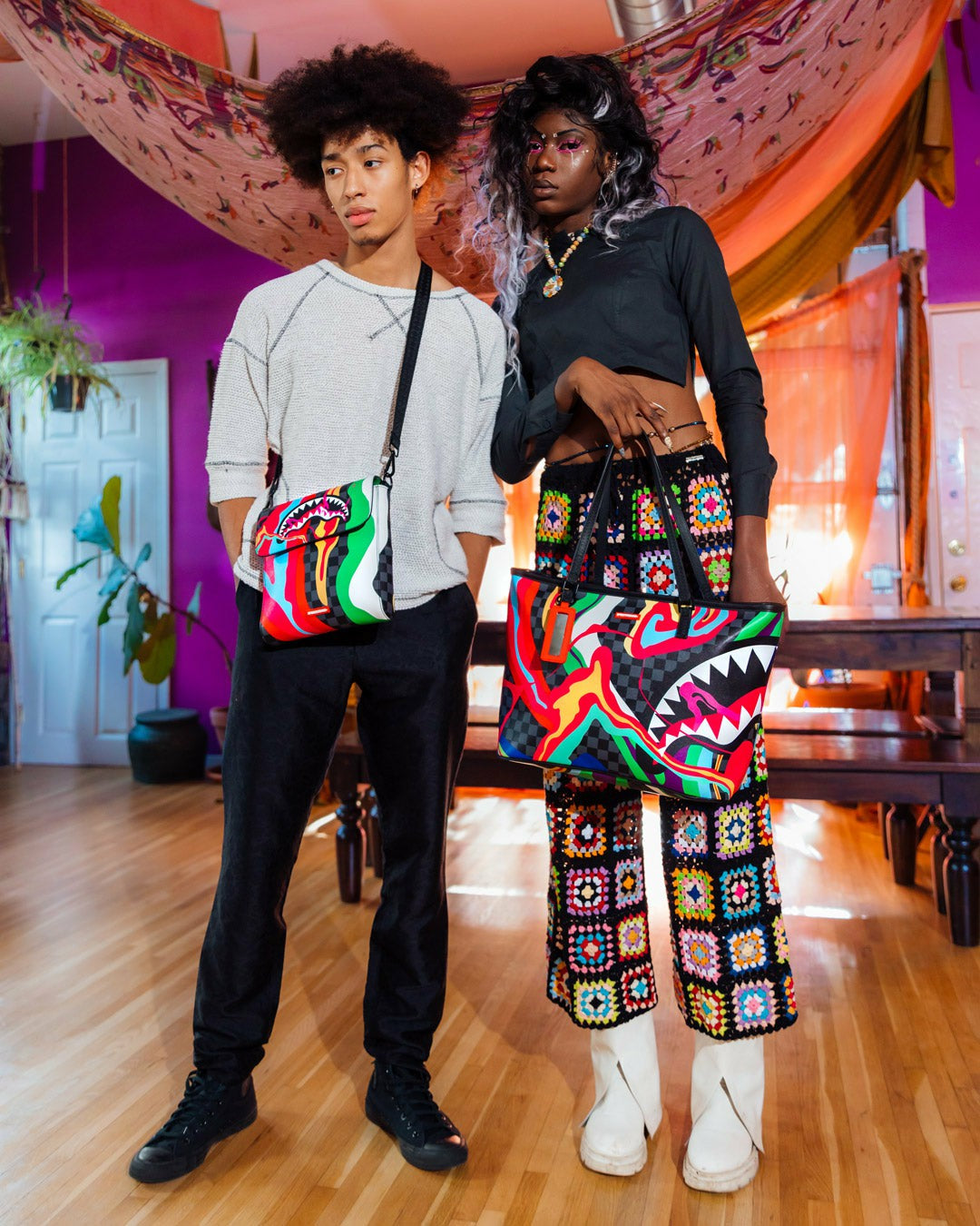 TRIPPY TAFFY LARGE SLING CROSSBODY | Sprayground Exclusive Deal