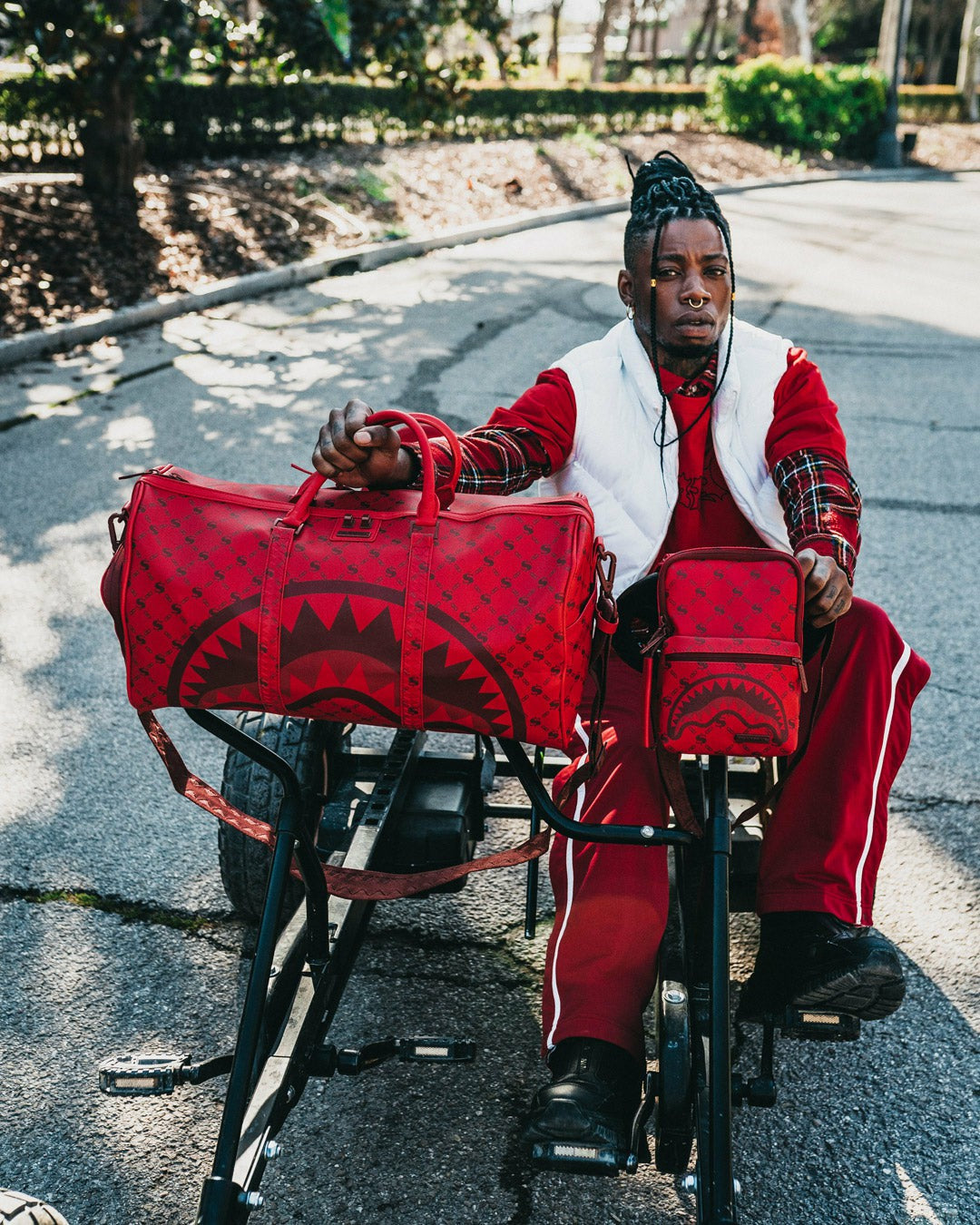 MONEY PATTERN BRICK SLING | Sprayground Value Deal
