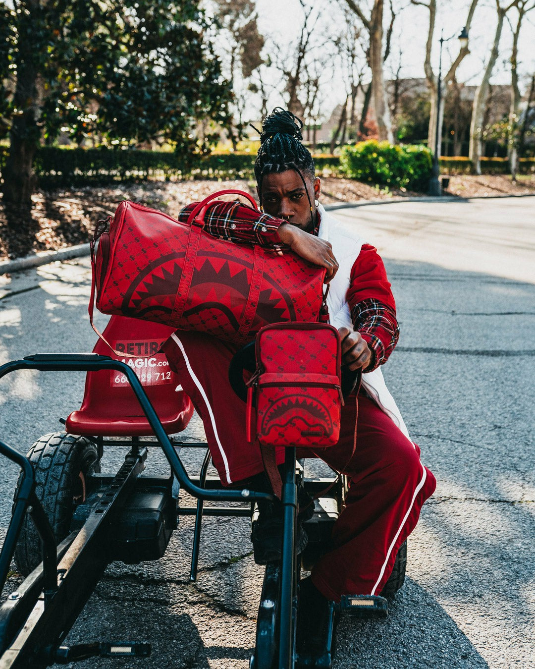 MONEY PATTERN BRICK SLING | Sprayground Value Deal