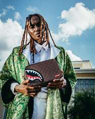 CASHIN CHECKS TOILETRY BAG | Sprayground On Sale