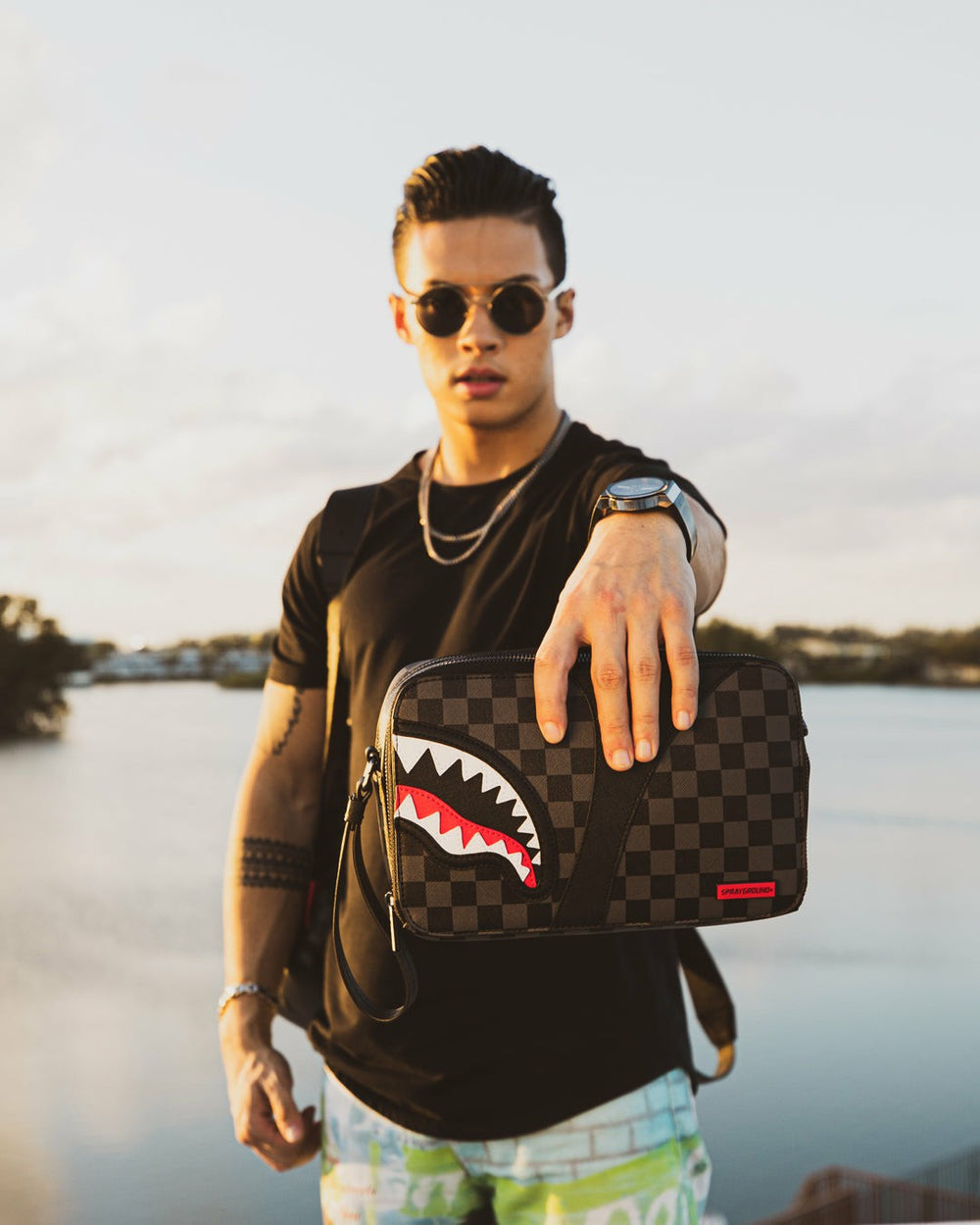 HENNY AIIR TO THE THRONE TOILETRY BAG | Sprayground Outlets