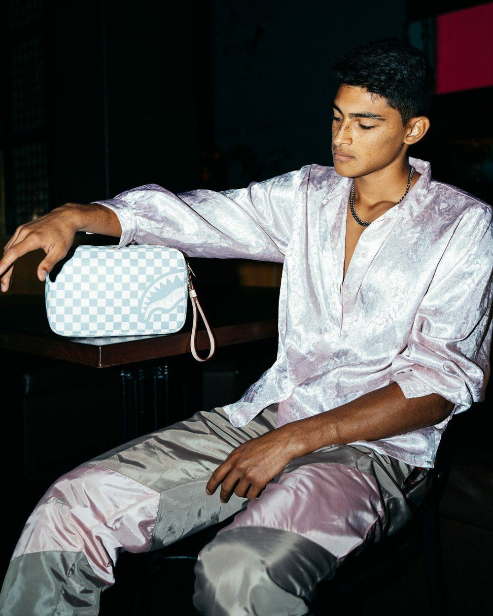 ROSE ALL DAY LA PALAIS TOILETRY BAG | Sprayground Savings