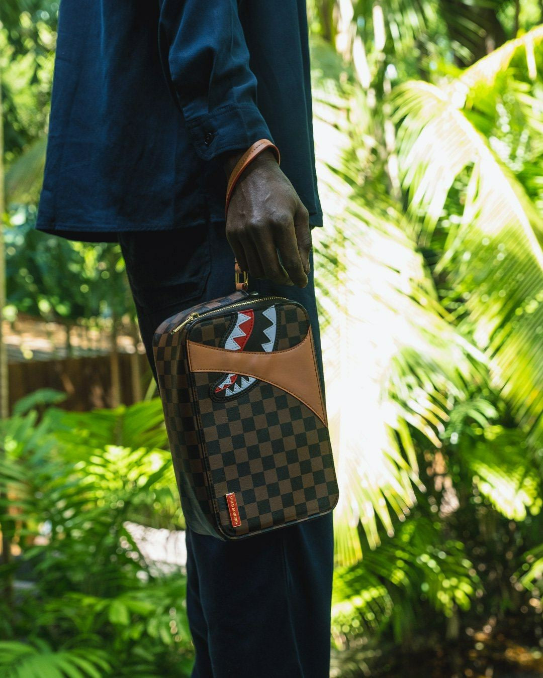 HENNY AIR TO THE THRONE TOILETRY | Sprayground Limited Offer