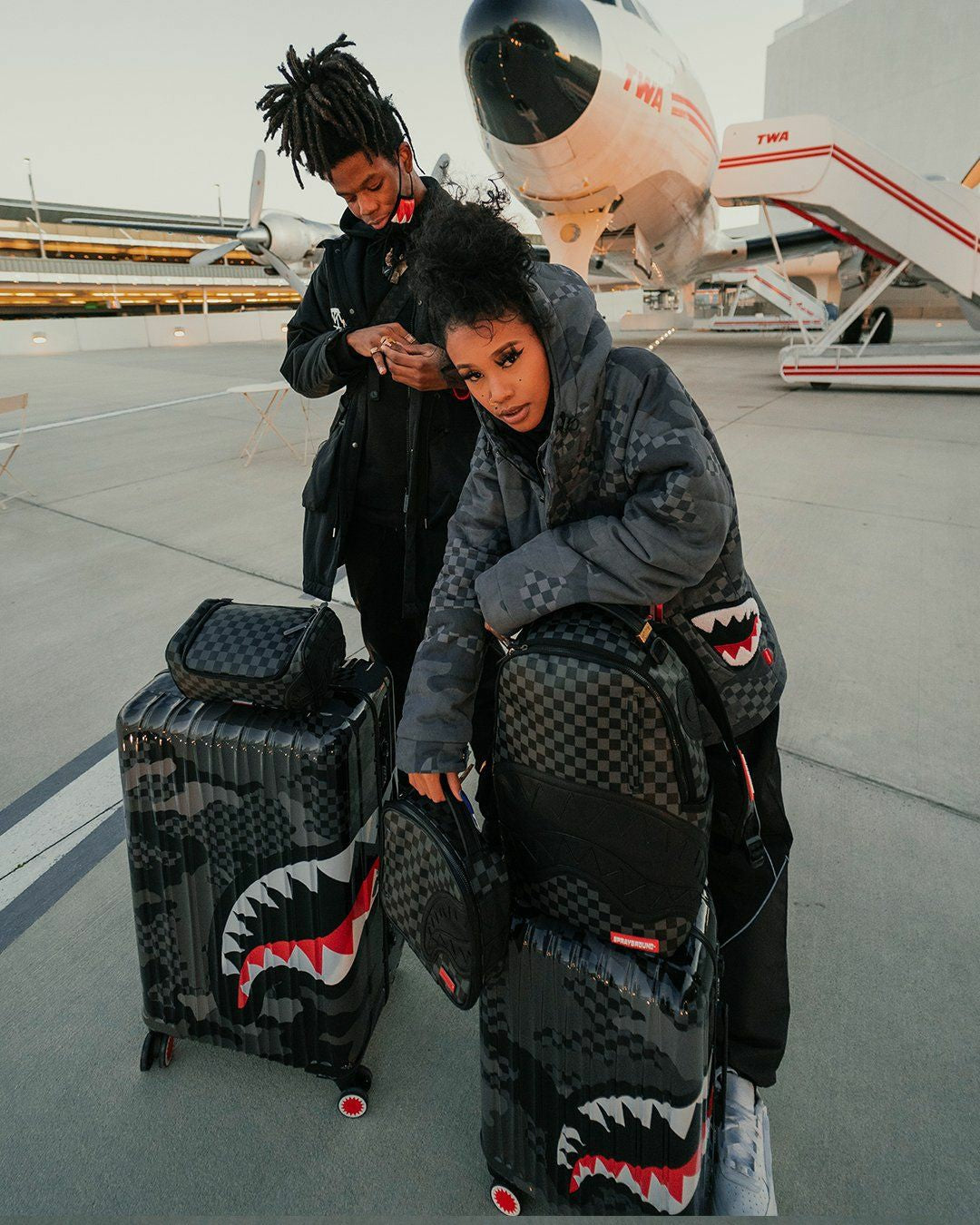 HENNY BLACK TOILETRY BAG | Sprayground Discounted