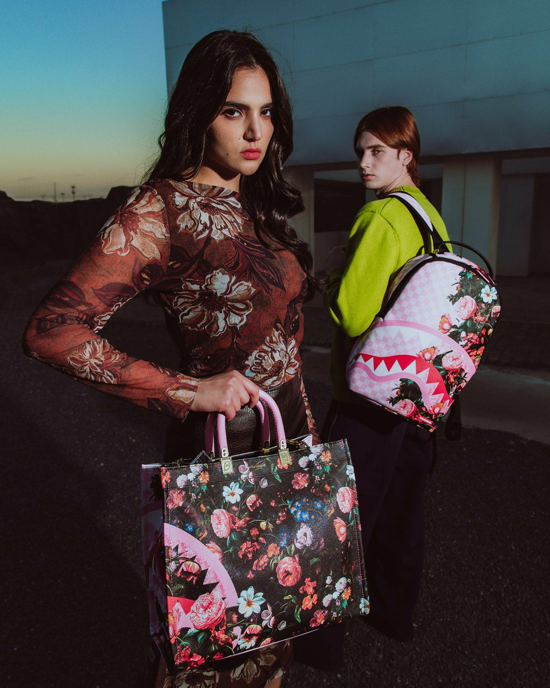 JARDIN DE FLORES TORTUGA TOTE | Sprayground Sale