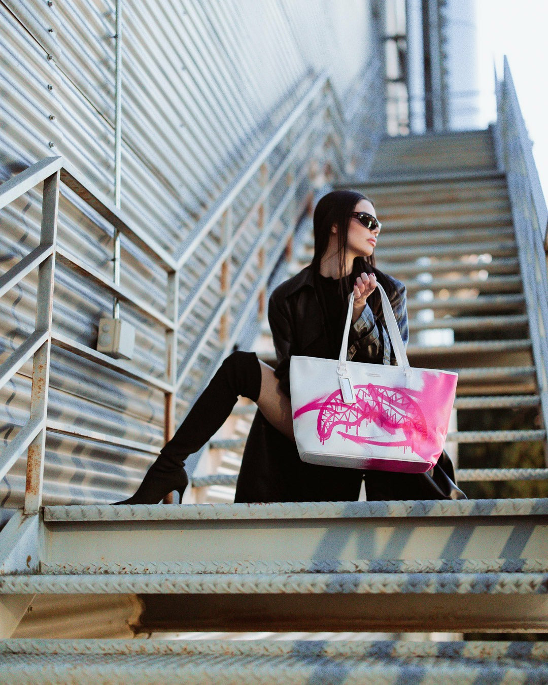DESIGN STORM TOTE | Sprayground Exclusive Deal