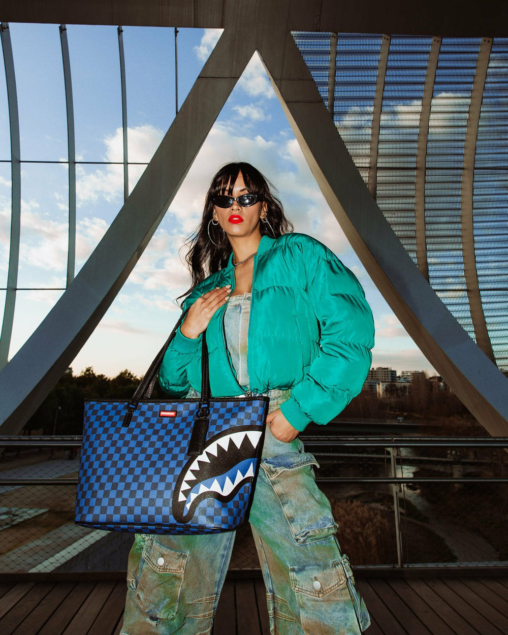 MIDNIGHT MAGIC SHARKS IN PARIS TOTE | Sprayground Limited Offer