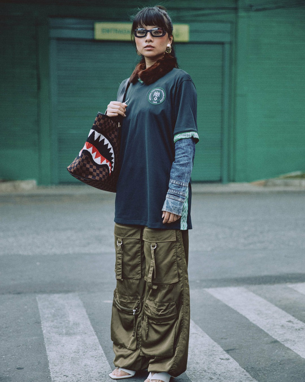 KYOTOKNIT SHARKS IN PARIS TOTE | Sprayground Hot Deal
