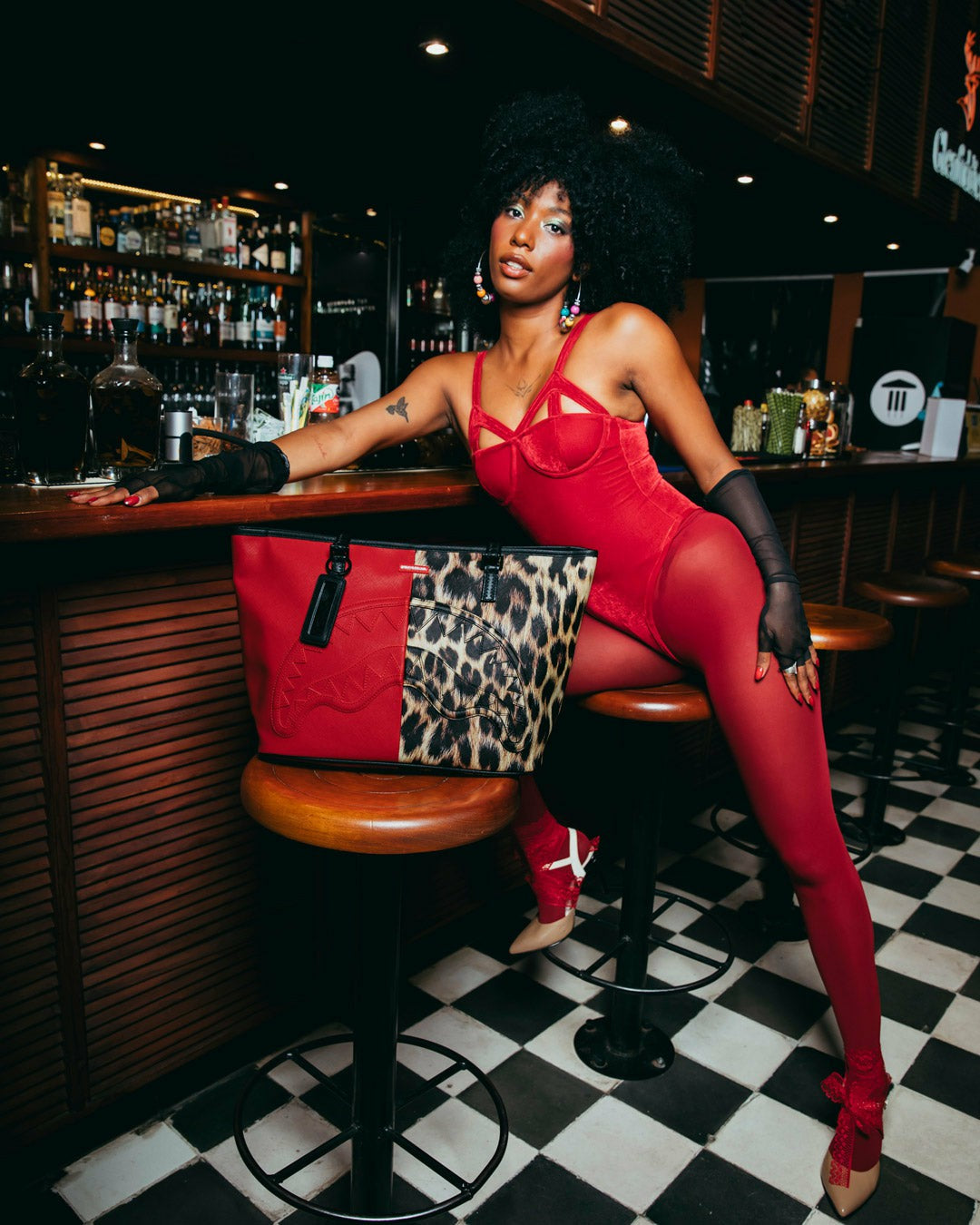 SHARK MILES PER HOUR TOTE | Sprayground Limited Offer