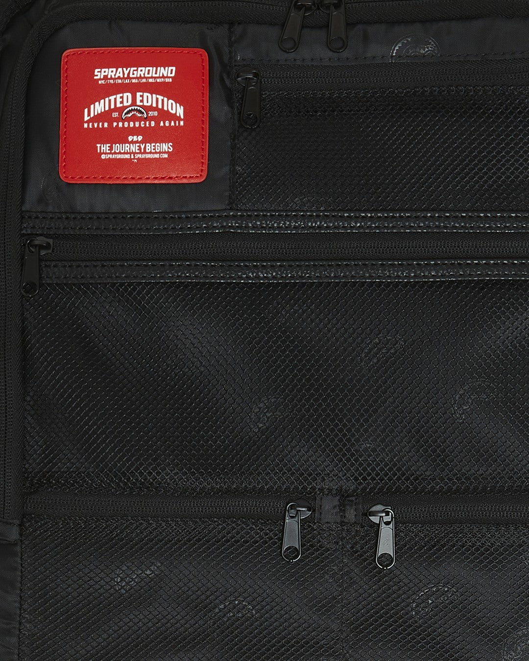 LENTICULAR EFFECTS SOFT SHELL CARRY-ON LUGGAGE | Sprayground Special Offer