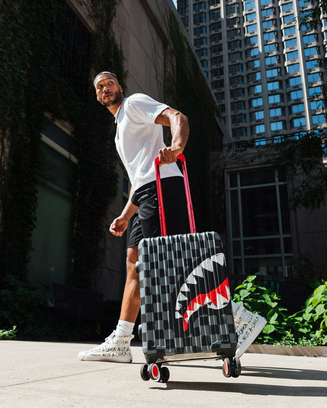 VANQUISH II SHARKNAUTICS HARDSHELL CARRY-ON LUGGAGE | Sprayground Bargain