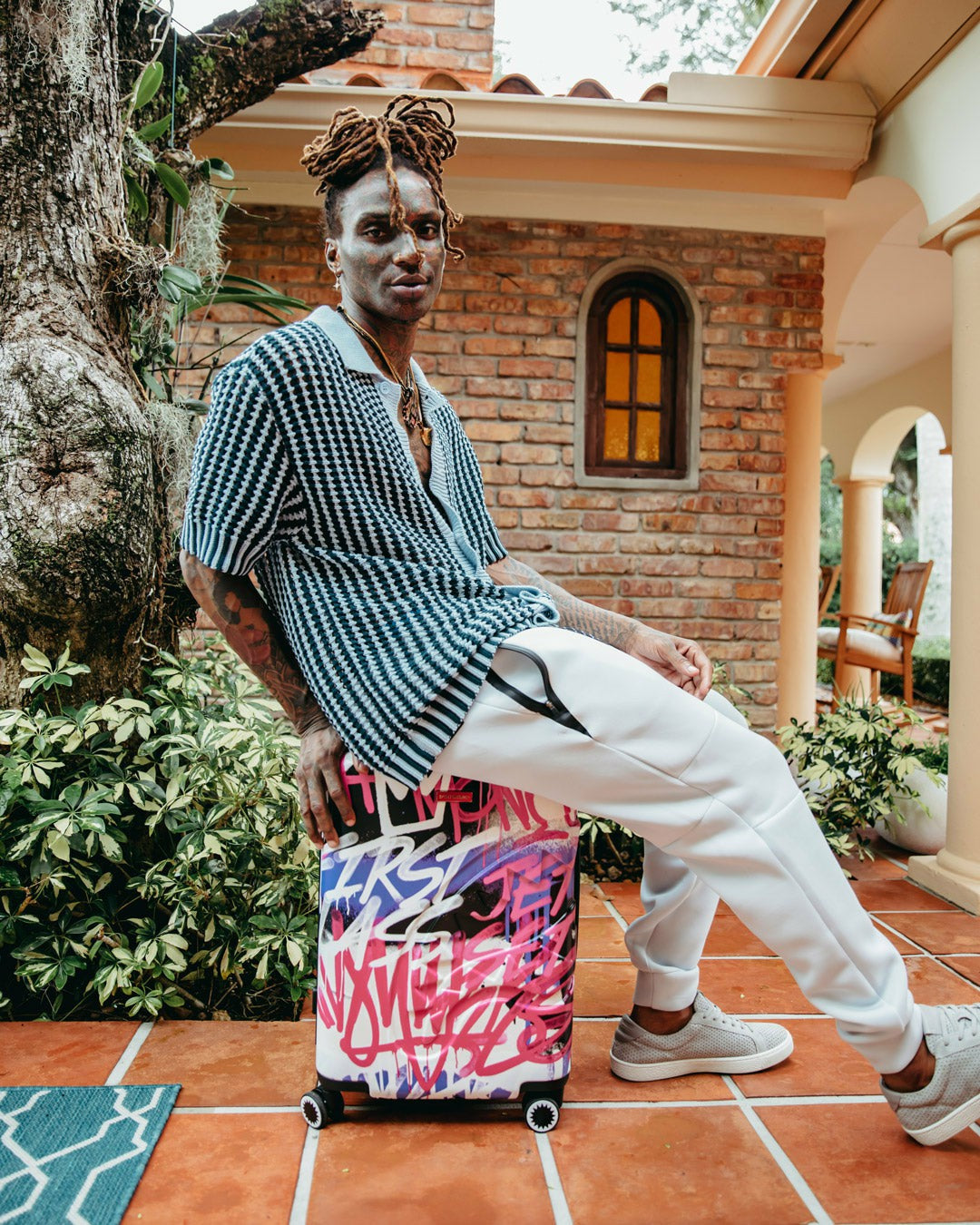 SHARK ATELIER SHARKNAUTICS HARDSHELL CARRY-ON LUGGAGE | Sprayground Savings