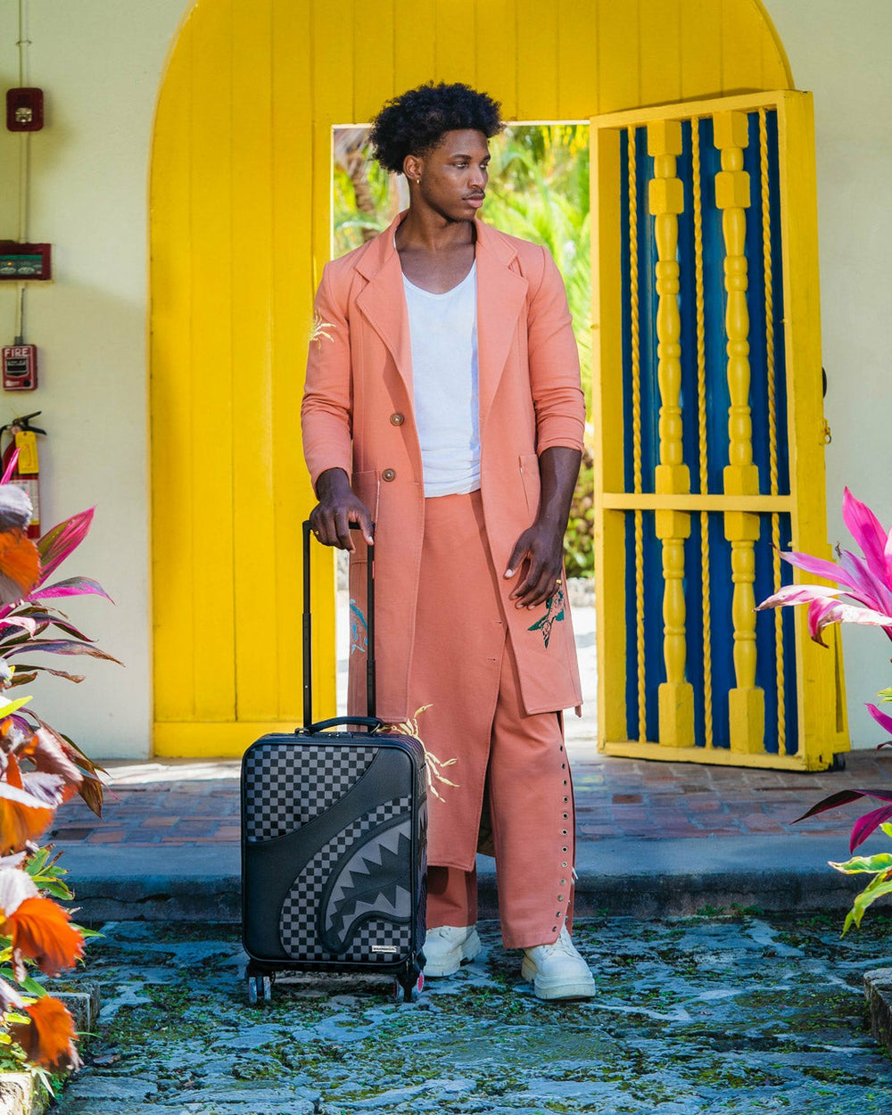 RACEWAY SHADOW PHANTOM JETSETTER CARRY-ON LUGGAGE | Sprayground Bargain