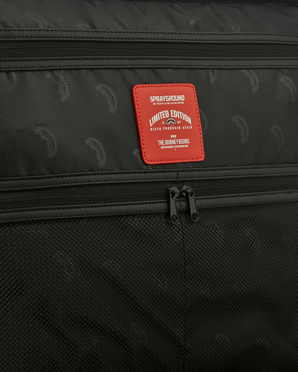 XTC GREY SHARKS IN PARIS JETSETTER CARRY-ON LUGGAGE | Sprayground Discounted