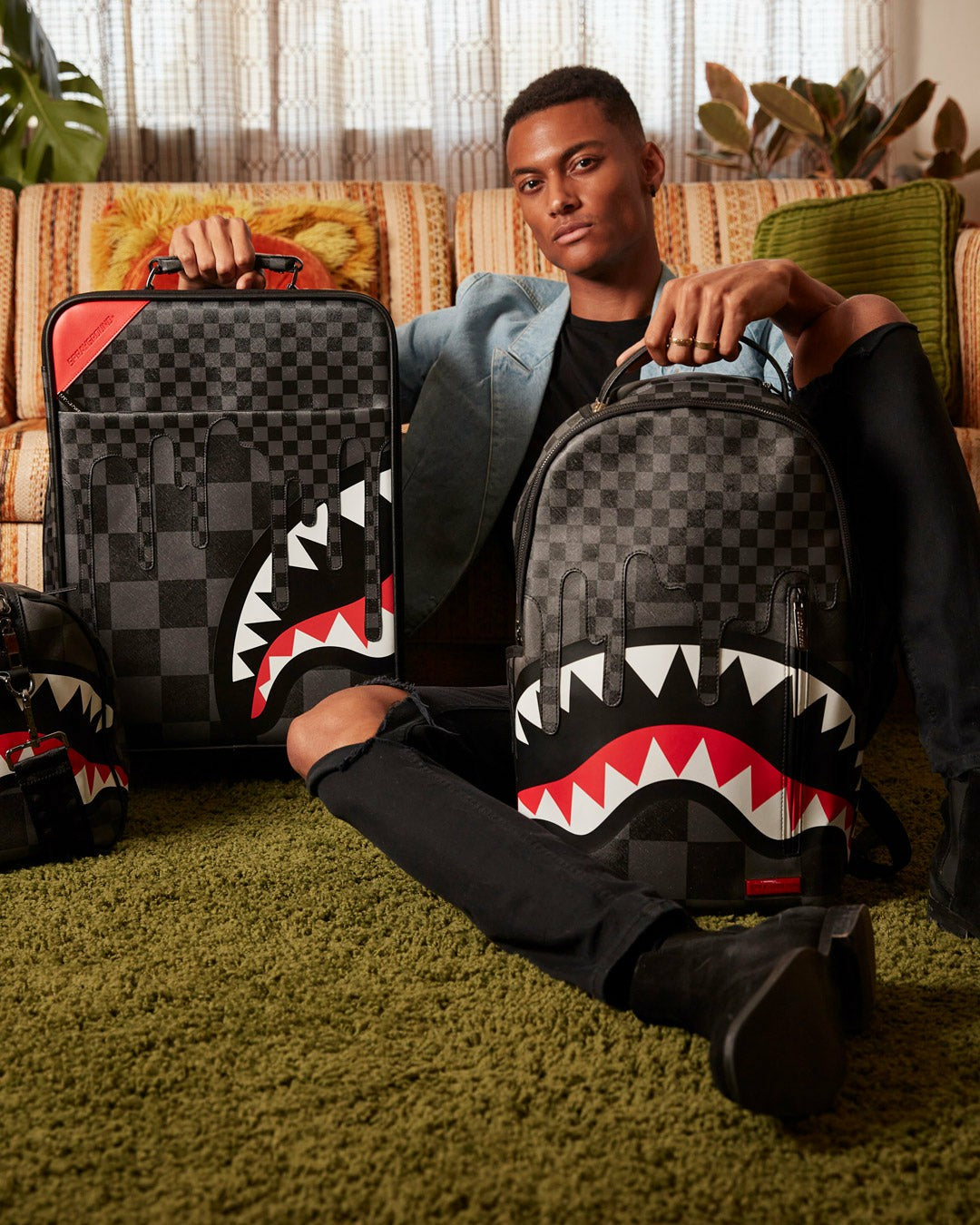 XTC GREY SHARKS IN PARIS JETSETTER CARRY-ON LUGGAGE | Sprayground Discounted
