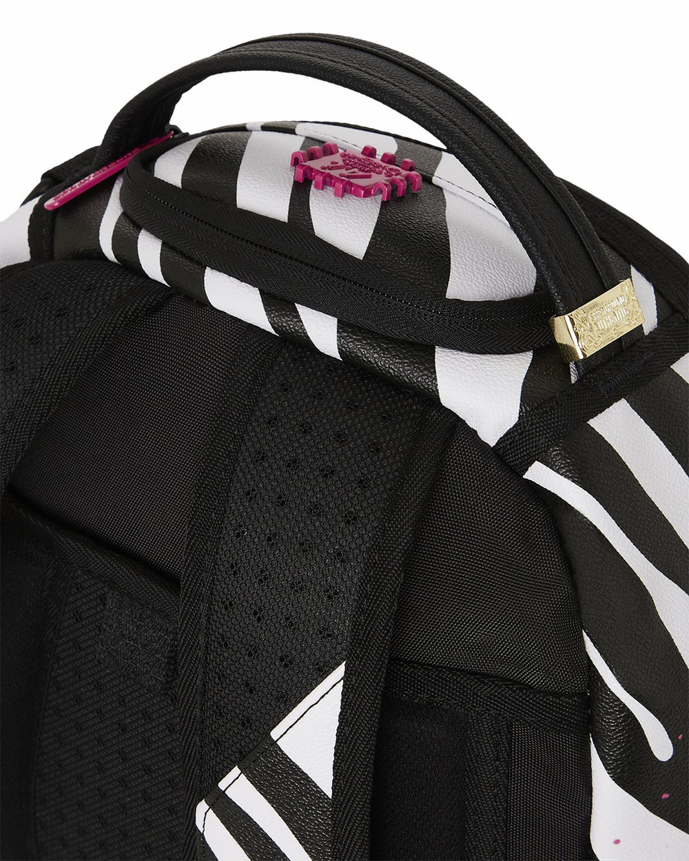 A.I.8 AFRICAN INTELLIGENCE MOTHERLAND LOVE BACKPACK (DLXV) | Sprayground Value Deal