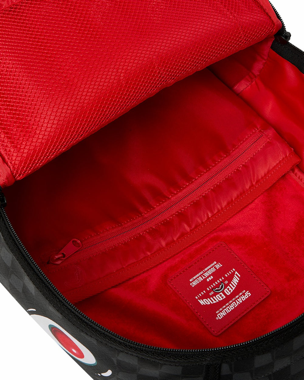 SHARKS IN PARIS HYPER PUFF BACKPACK | Sprayground Outlets