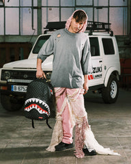SHARKS IN PARIS HYPER PUFF BACKPACK | Sprayground Outlets
