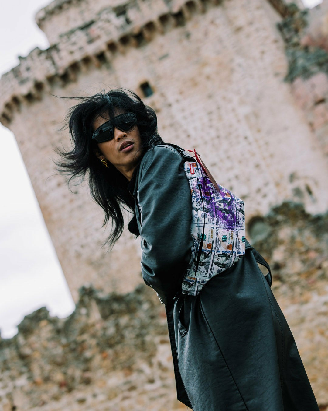 BILLIONS IN THE BANK SAVVY CROSSBODY | Sprayground On Sale