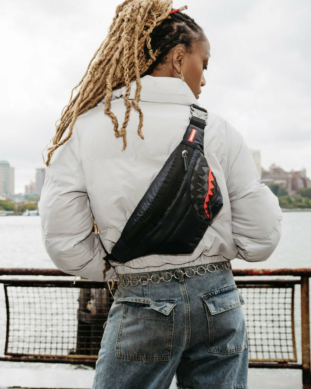 SNOWWSTORM PUFFER SAVVY CROSSBODY | Sprayground Value Deal