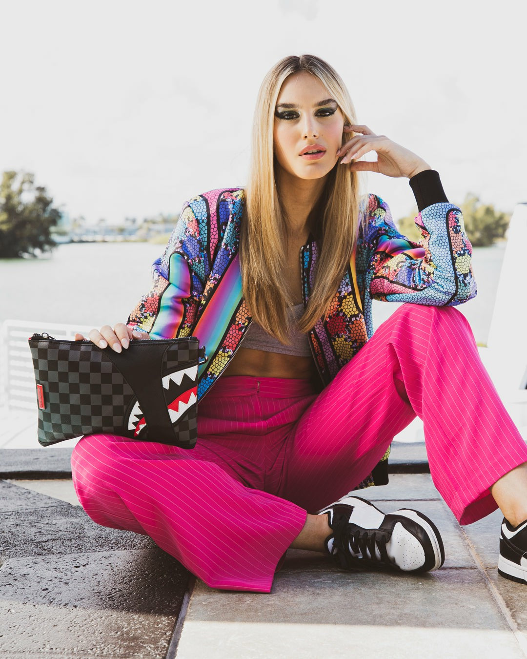 HENNY AIIR TO THE THRONE CROSSOVER CLUTCH | Sprayground Limited Offer