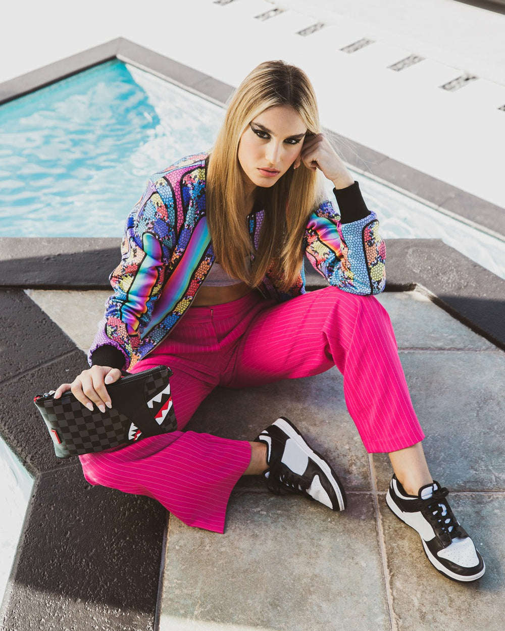 HENNY AIIR TO THE THRONE CROSSOVER CLUTCH | Sprayground Limited Offer