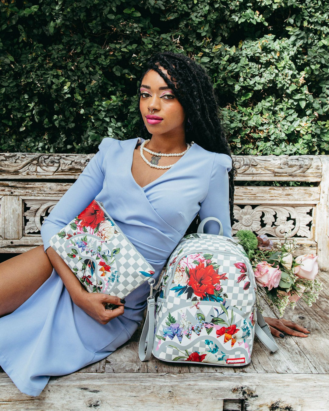 JARDIN DU PALAIS CROSSOVER CLUTCH | Sprayground Sale
