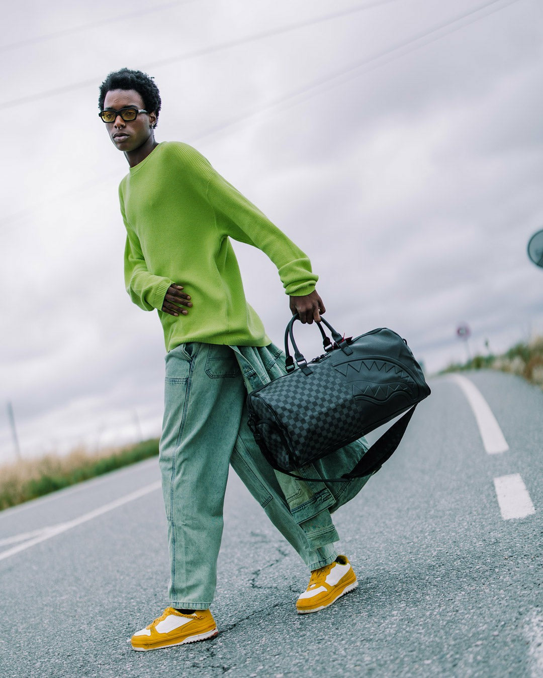 NIGHTSHARKS WORLDWIDE DUFFLE | Sprayground Savings