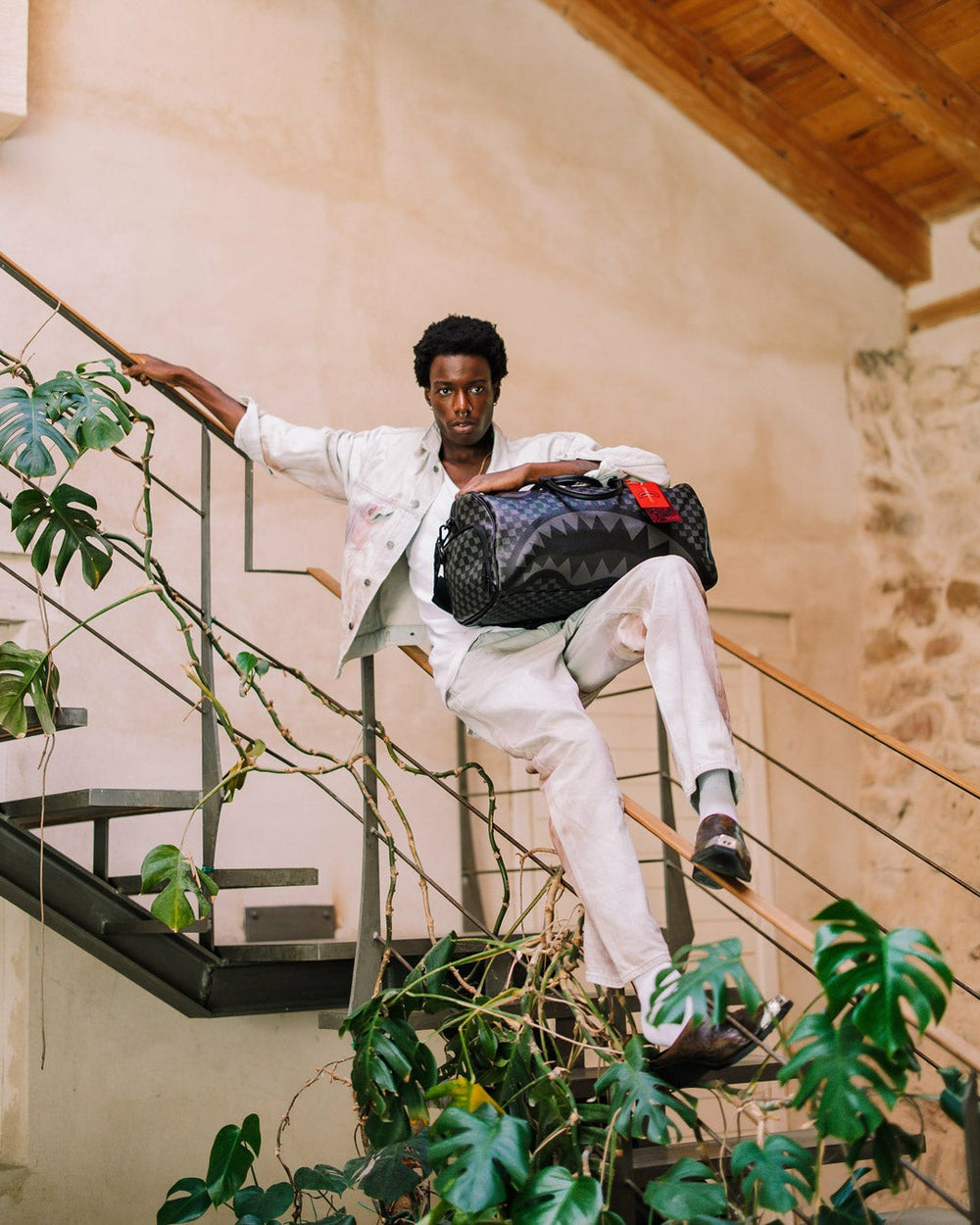 HANGOVER DRIP CHECK DUFFLE | Sprayground Value Deal