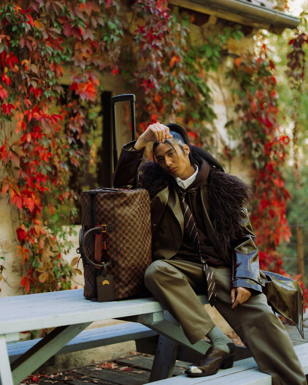 FROM PARIS WITH LOVE - EXPRESS DUFFLE (WITH WHEELS) | Sprayground Limited Offer