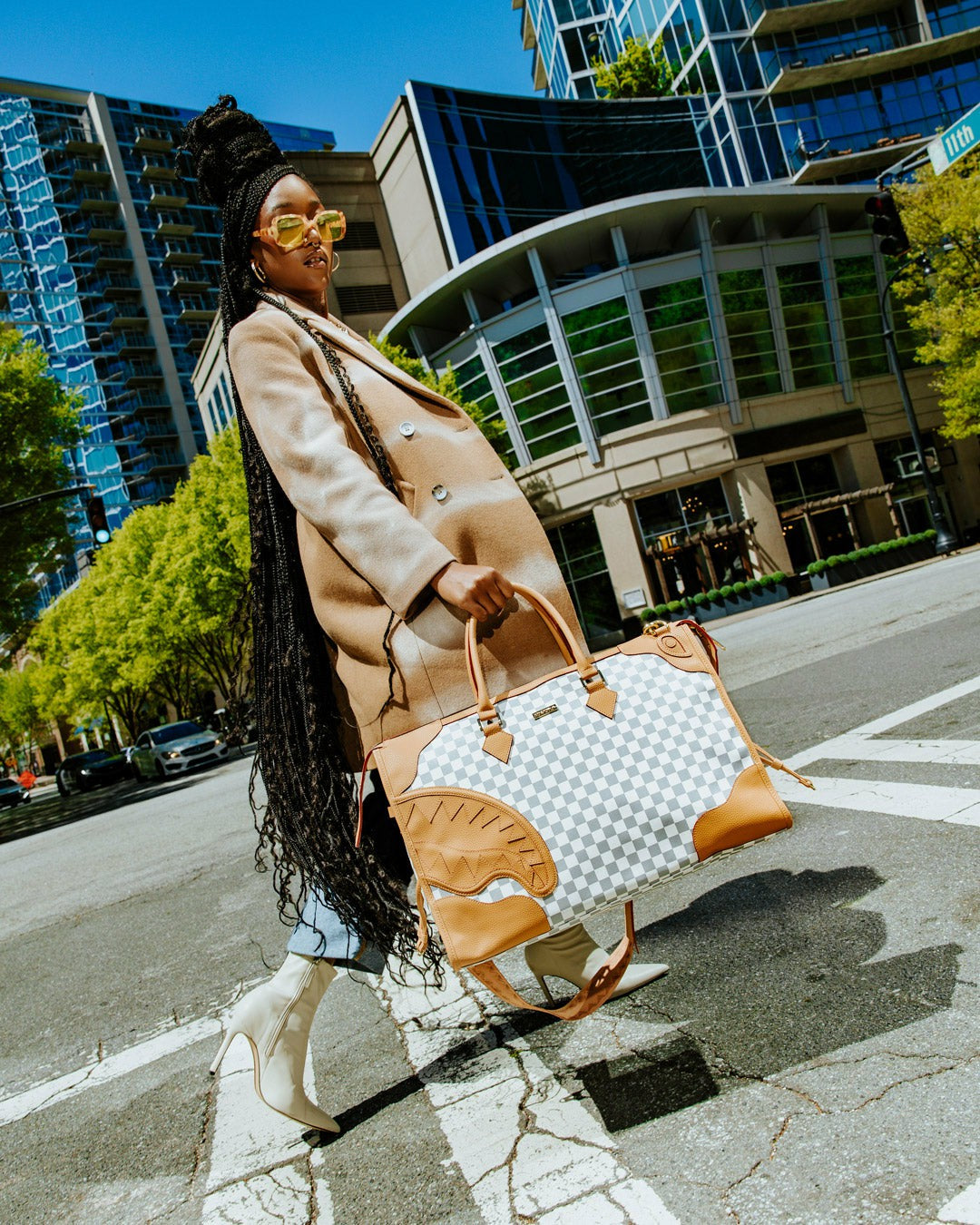 HENNY LATTE PYRAMID DUFFLE | Sprayground Special Offer