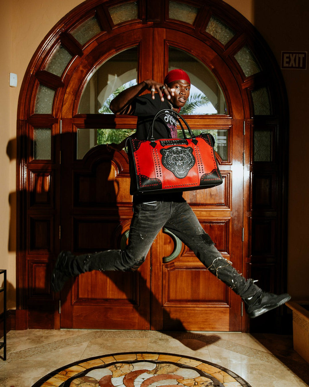 BRONX BRAWLER PYRAMID DUFFLE | Sprayground Value Deal