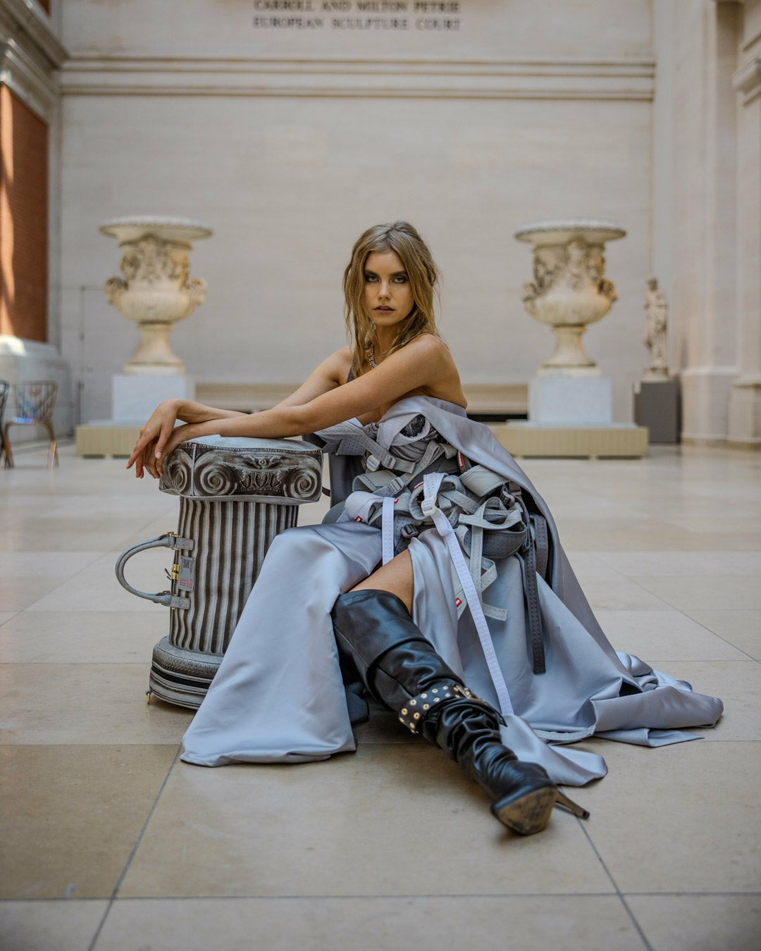 THE MET GREEK TEMPLE OF SARDIS COLUMN DUFFLE | Sprayground Sale