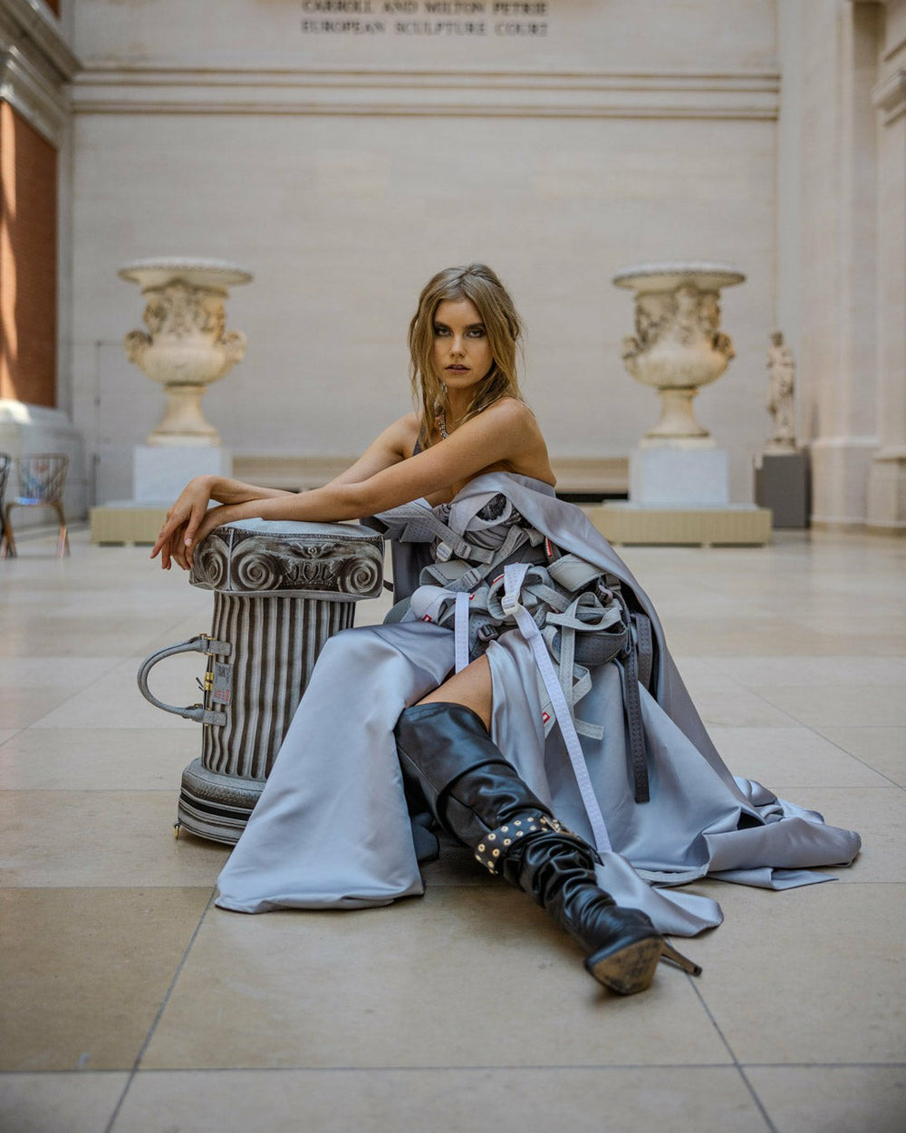 THE MET GREEK TEMPLE OF SARDIS COLUMN DUFFLE | Sprayground Sale