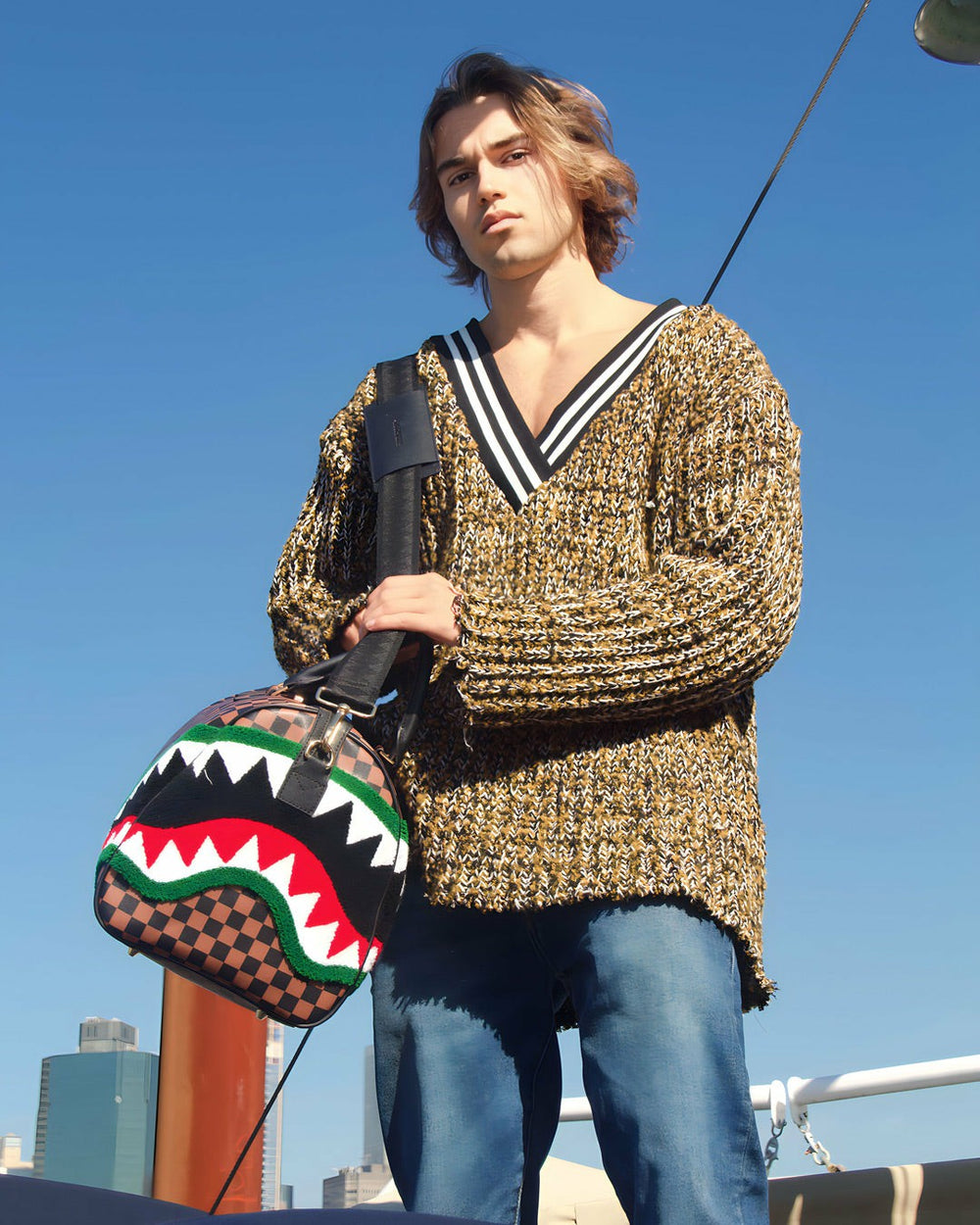 ROMEO AIR ITALIA SHARK DUFFLE | Sprayground Sale