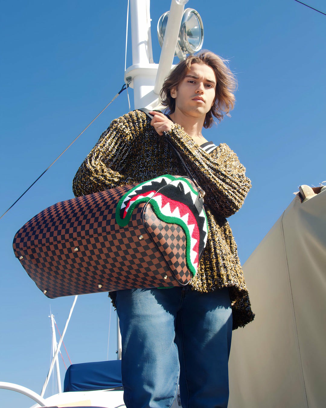 ROMEO AIR ITALIA SHARK DUFFLE | Sprayground Sale