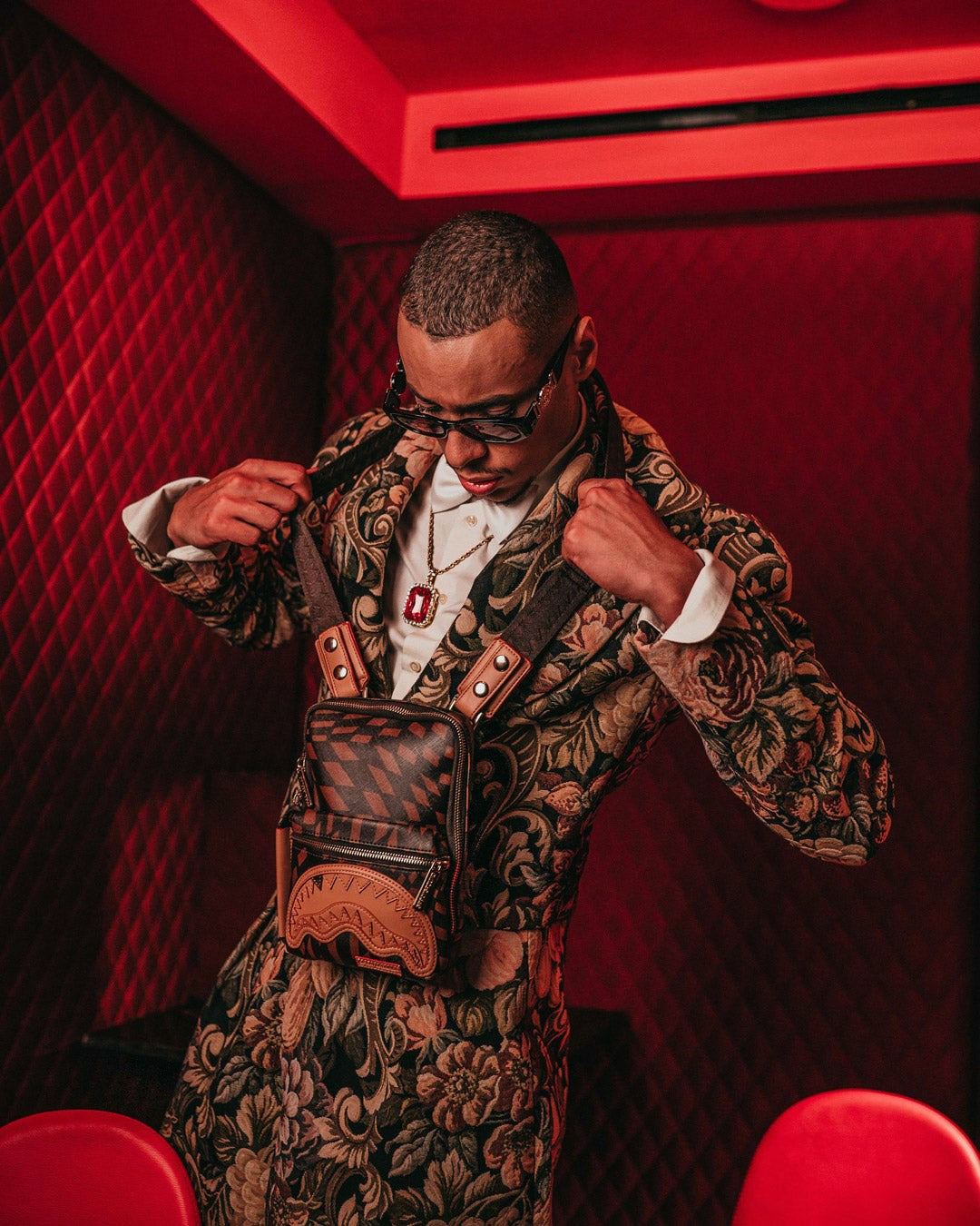 TRIPPY HENNY SLING | Sprayground Special Offer
