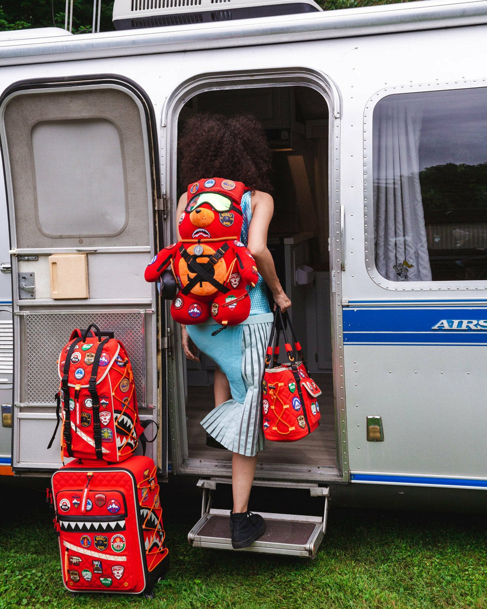 THE GLOBAL EXPEDITION MONEYBEAR TEDDYBEAR BACKPACK | Sprayground Outlets